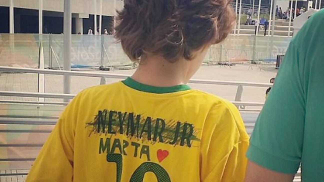 With Neymar struggling, Brazilian soccer fans turn to Marta – The