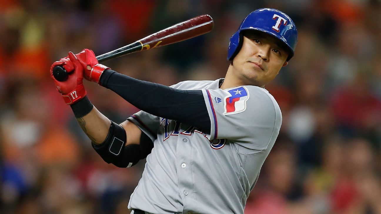 Texas Rangers: Shin-Soo Choo Fractures Forearm