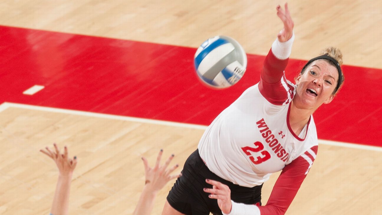 2016 NCAA volleyball Wisconsin Badgers freshman outside hitter Molly