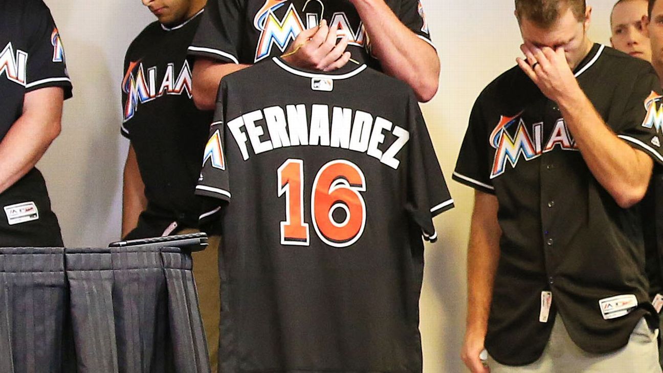 Marlins Pay Tribute to Jose Fernandez by Wearing No. 16 Jersey - ABC News