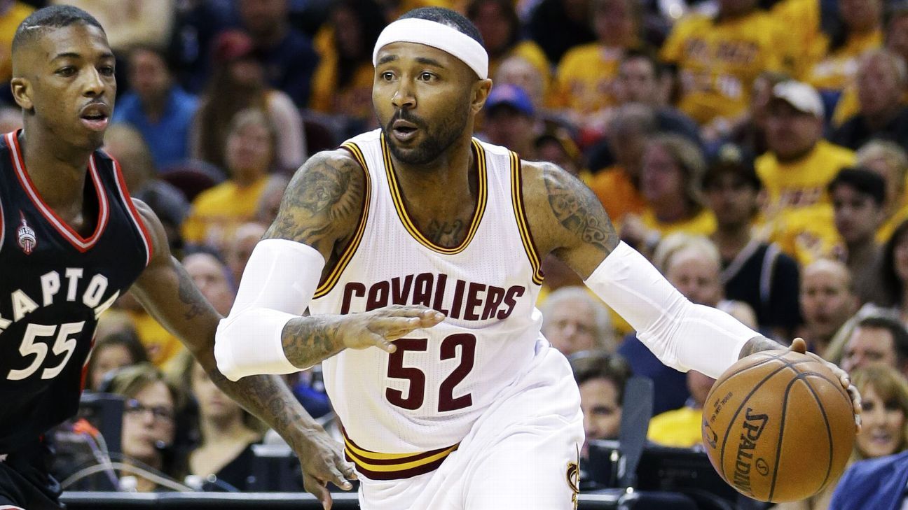 Mo Williams lead Cavs to 97-95 win over Spurs - The San Diego Union-Tribune