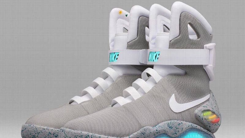 Contratación Desventaja menor Lanzan los 'Nike Mag' de Volver al Futuro II que se amarran solos