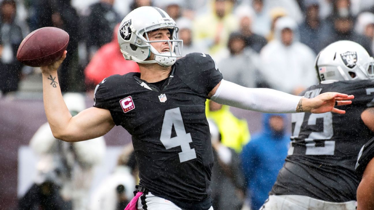 Raiders' Derek Carr isn't only QB from 2014 NFL draft to struggle