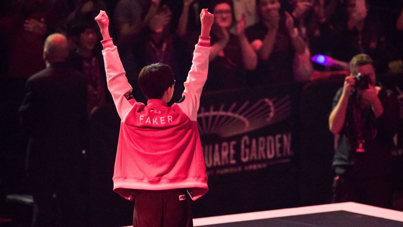 League of Legends fans celebrate Faker's birthday with Times Square  billboard - Dexerto