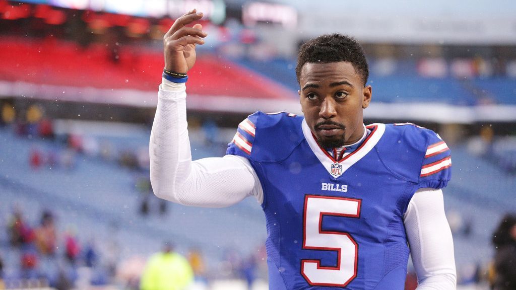 Tyrod Taylor is benched with Bills in the thick of playoff race. Coach  calls it 'a calculated risk' - Los Angeles Times