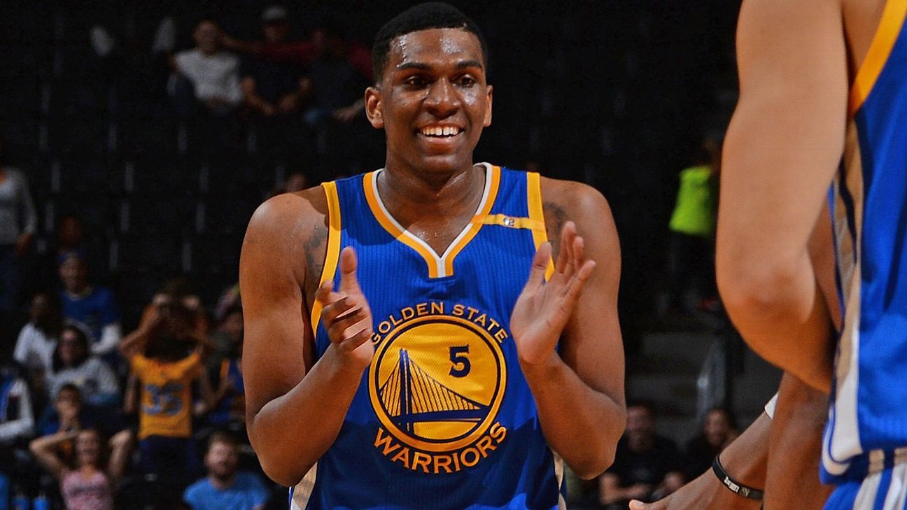 Kevon Looney is exercising his $5.1M NBA option to stay with Golden State Warrio..