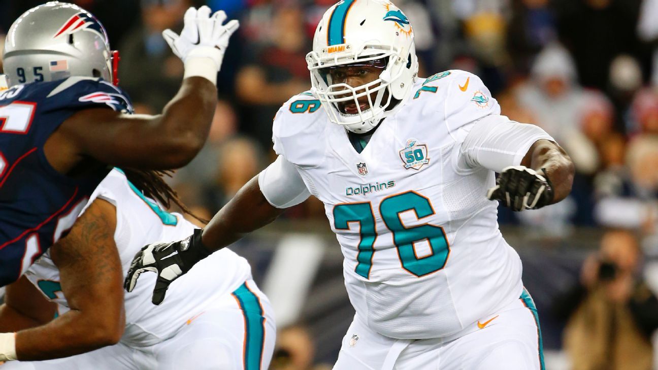 Miami Dolphins cut Mario Williams, hold off on Branden Albert 