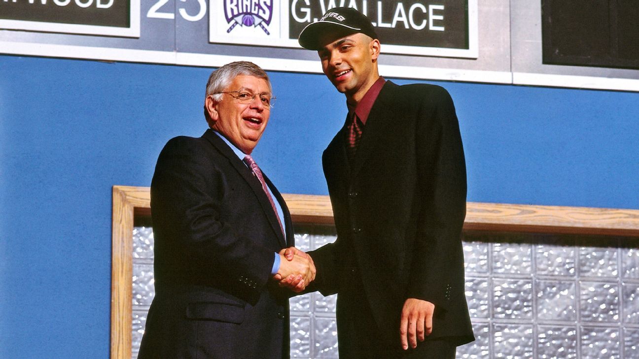 Tony Parker al Draft del 2001 