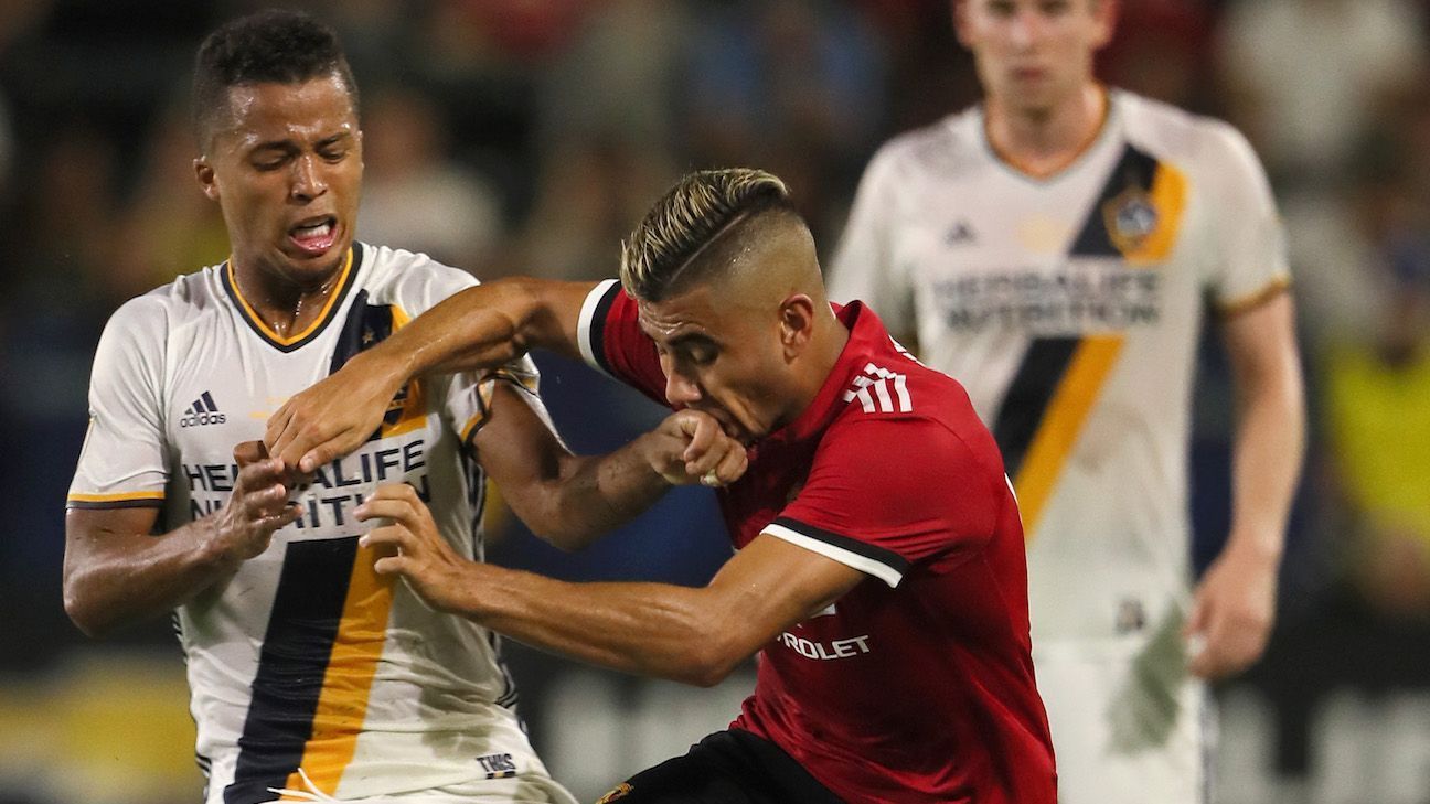 Gio dos Santos anota doblete ante el Manchester United - ESPN