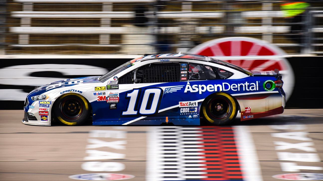 2017 NASCAR Cup Series Paint Schemes - Team #10 Stewart ...