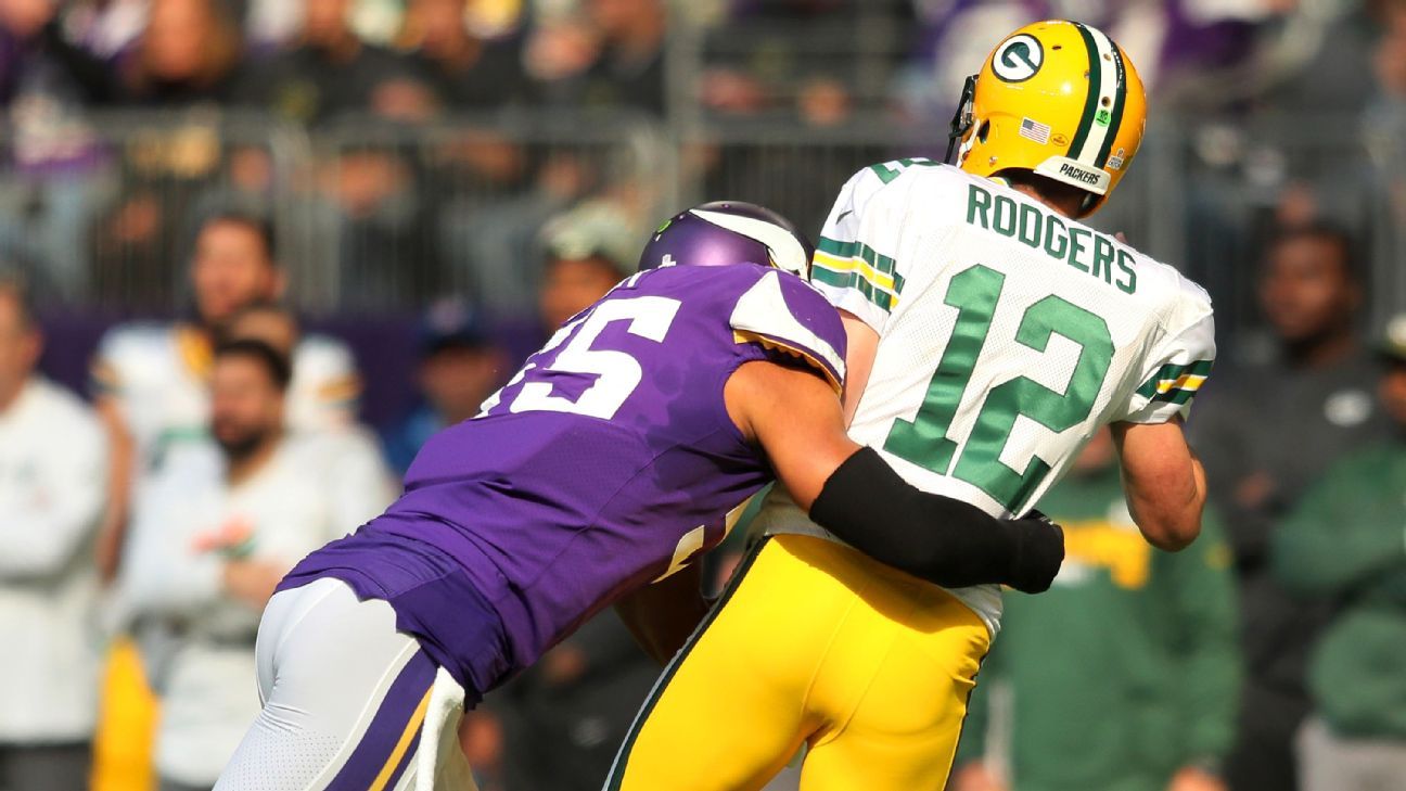 Tackle that injured Aaron Rodgers would be penalty