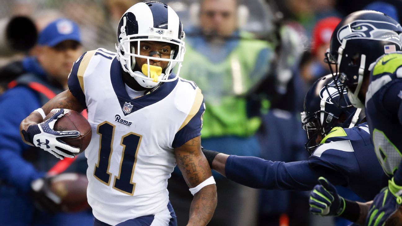 Rams WR Tavon Austin takes snaps at running back 