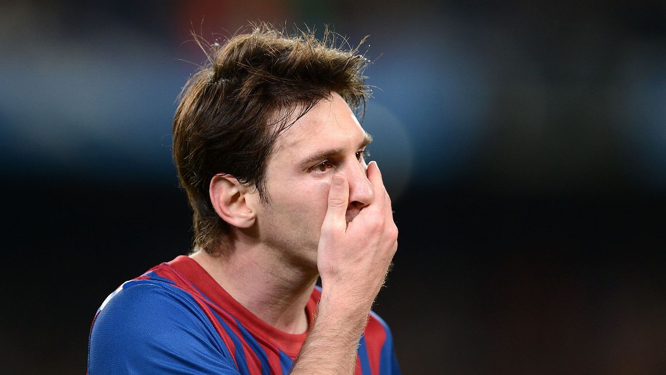 Barcelona's Lionel Messi cried after 2012 Champions League exit ...