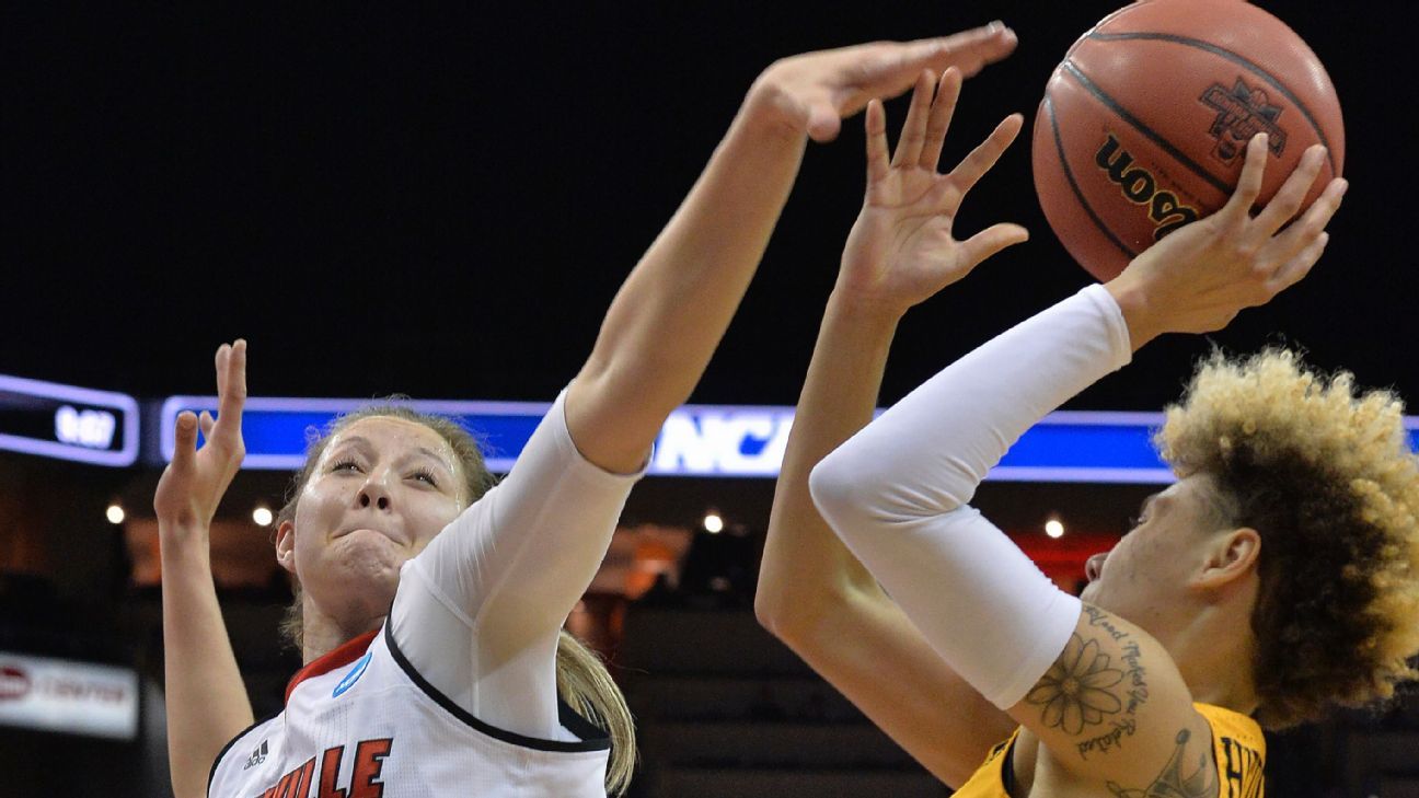 Women&#39;s NCAA tournament -- No. 1 seed Louisville Cardinals are first to reach Sweet 16