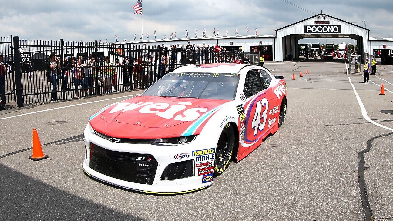 Weis Markets official grocery store of Pocono Raceway