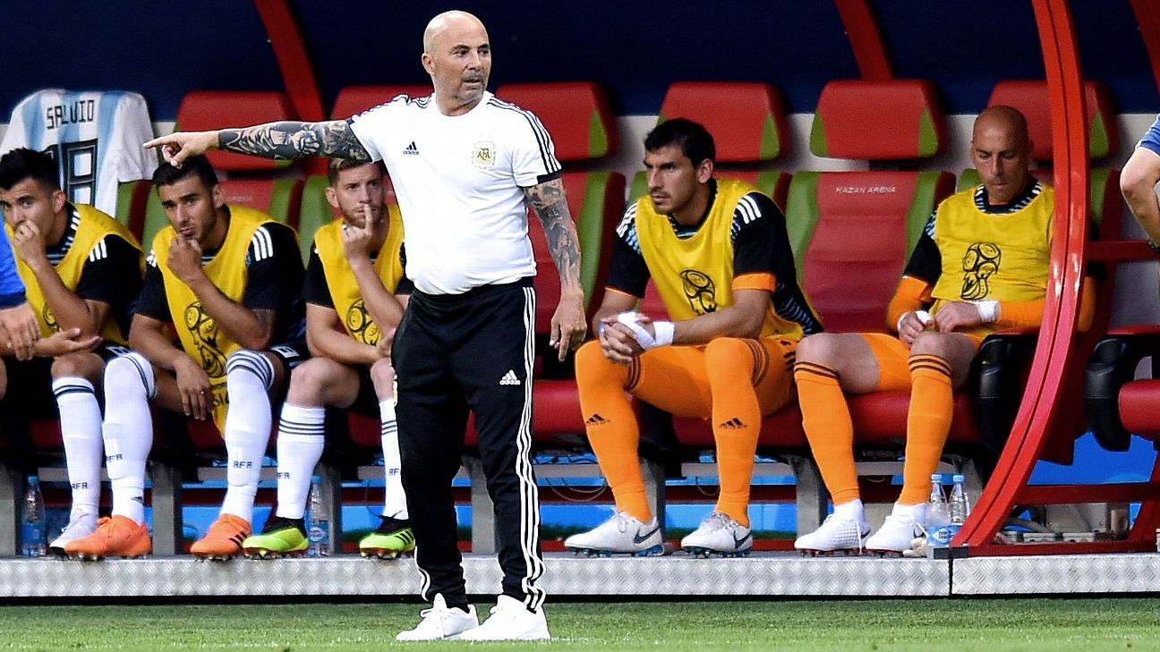 Jorge Sampaoli could lead the Peru national team 