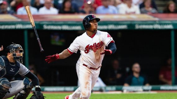 Latinos de la Semana LA: José Ramírez es una máquina de batear