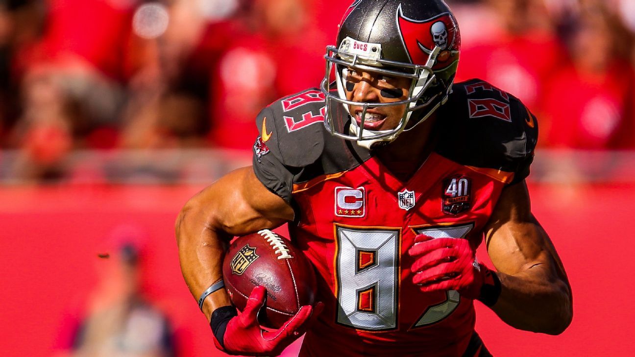 Former NFL star Vincent Jackson found dead in Florida hotel aged 38 -  Mirror Online