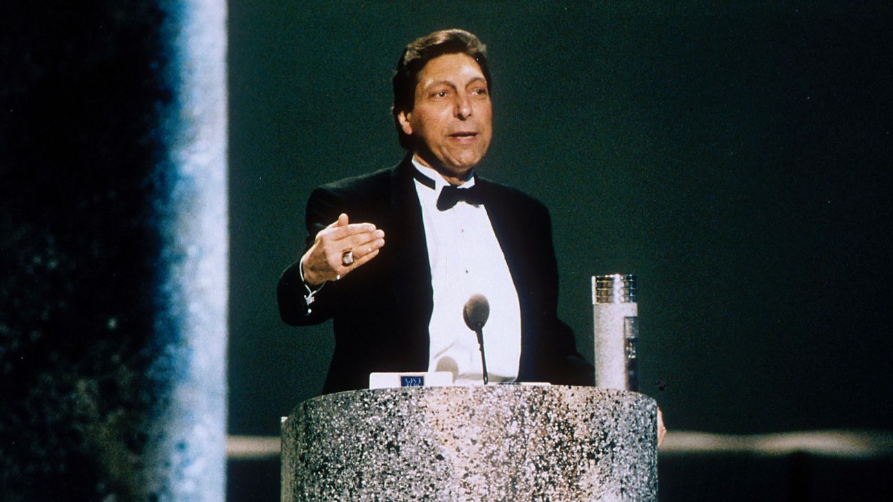 V Week 2021 - Curing cancer - The mission of Jim Valvano and Dick Vitale continues - ESPN