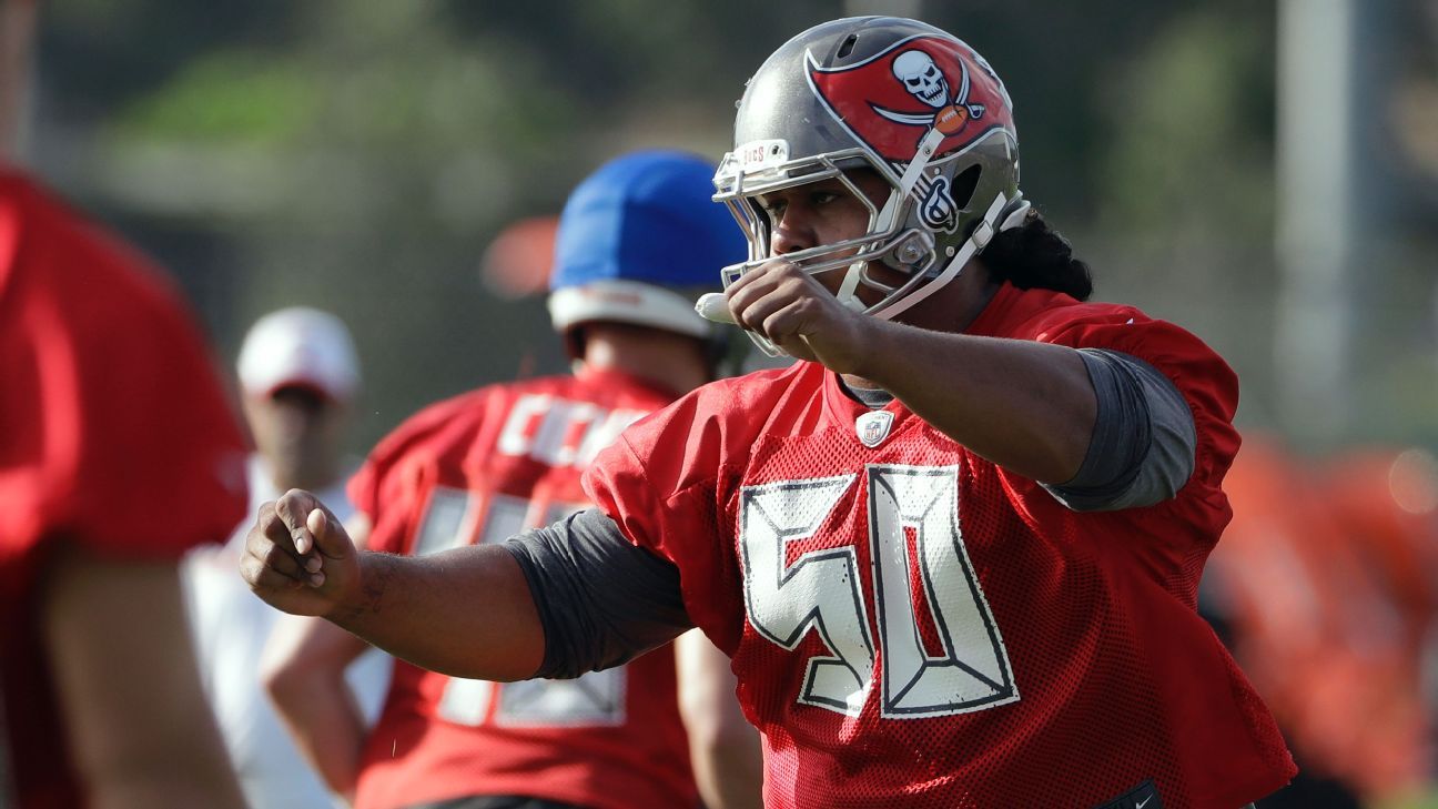 Vita Vea shows up with hand wrapped - Bucs Nation