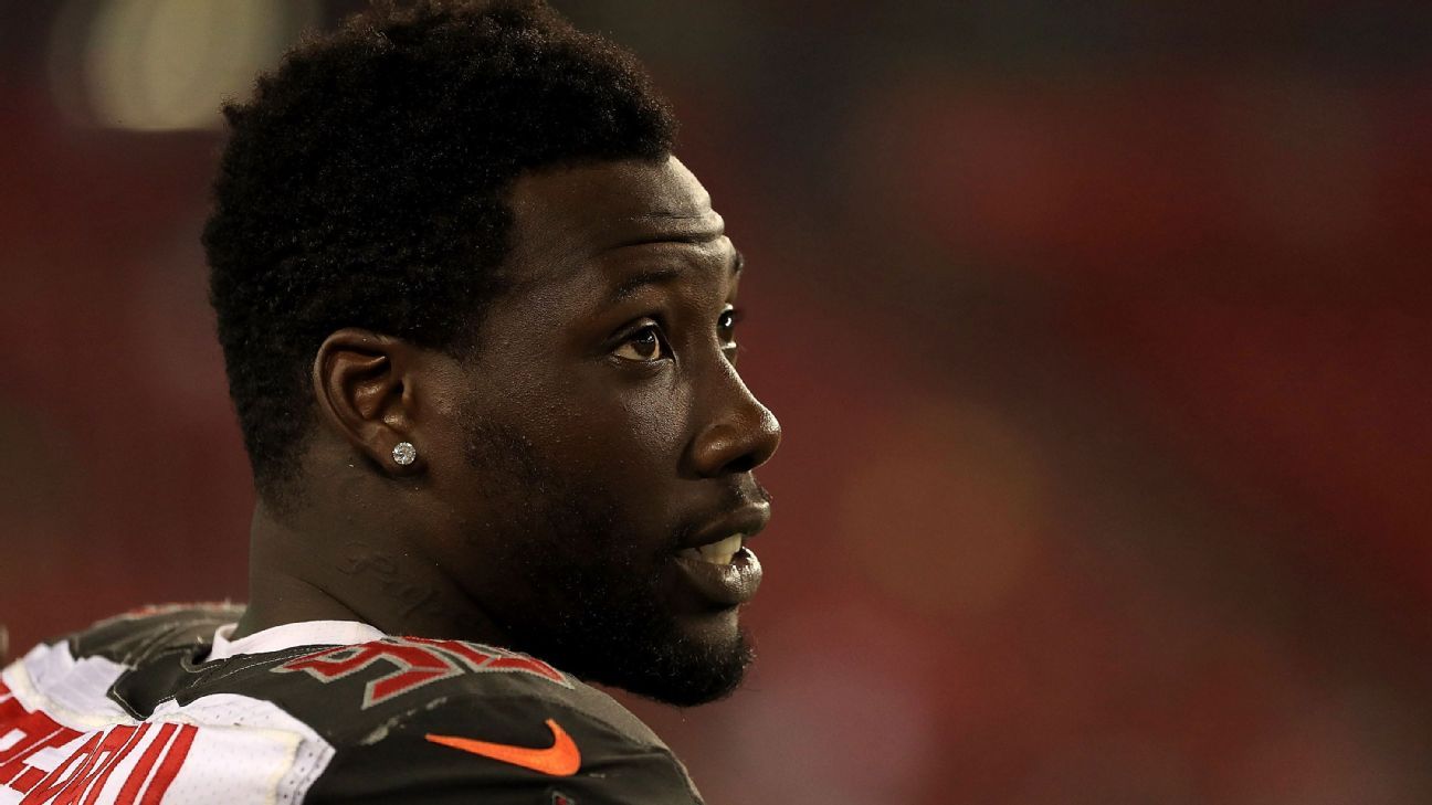 Giants Trade Jason Pierre-Paul to Tampa Bay - The New York Times