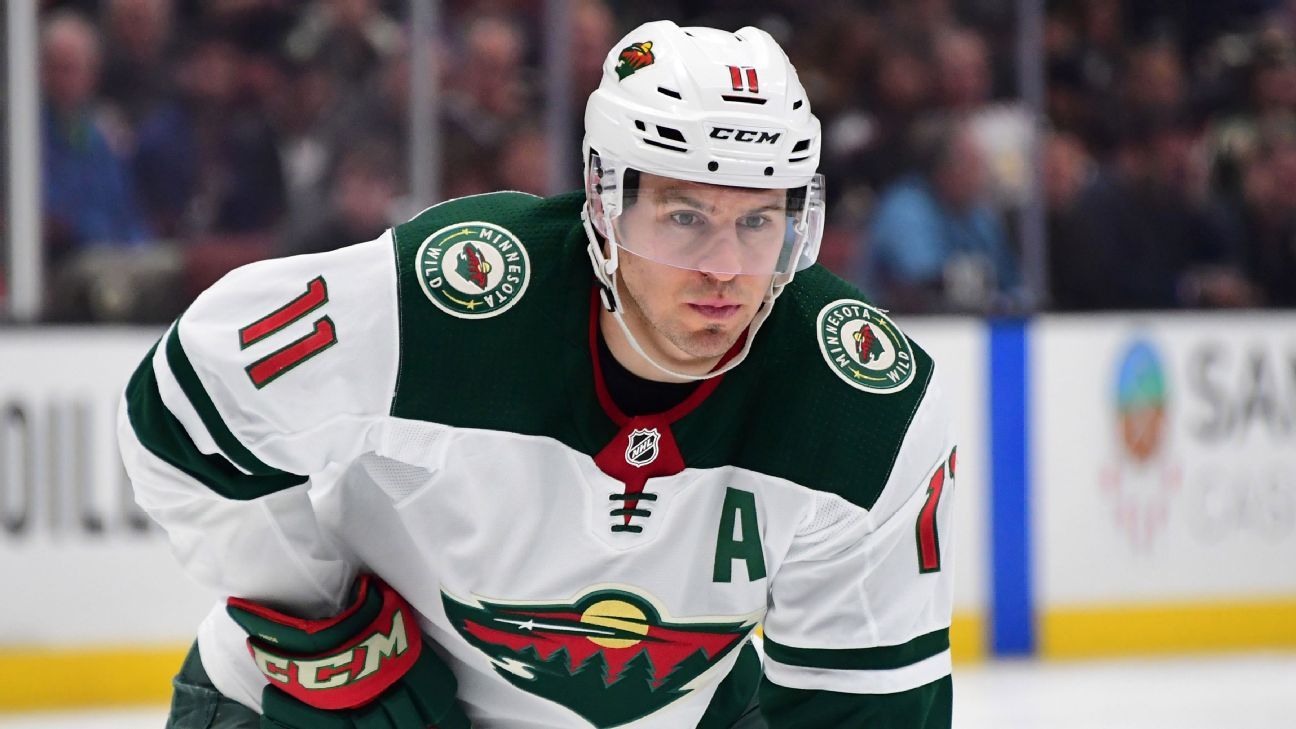 Zach Parise visits Children's – St. Paul