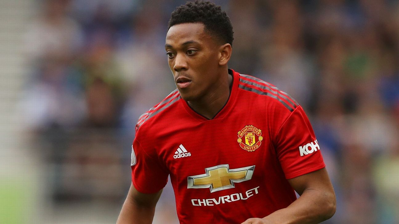 Man United sign Anthony Martial to new long-term contract - ESPN