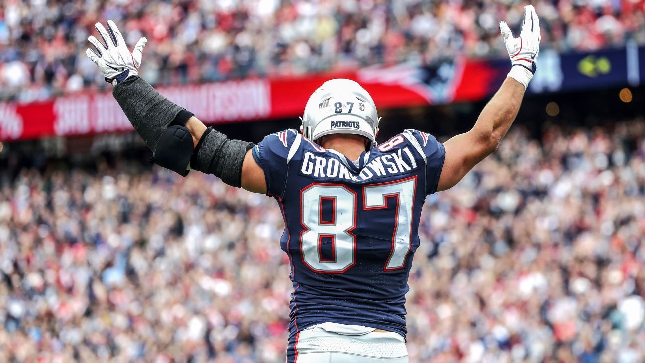 FOX Sports: NFL on X: Future Hall of Famer and 4x Super Bowl Champion Rob  Gronkowski is officially retiring from football. Thank you, 8️⃣7️⃣.   / X