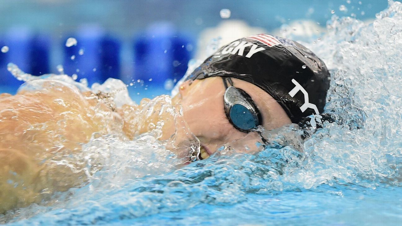 Katie Ledecky wins 200meter freestyle at USA Swimming Winter Nationals