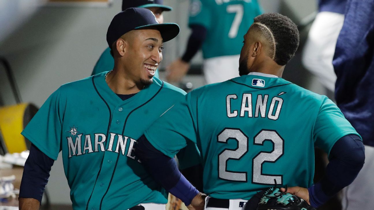 Seattle Mariners agreed to trade Edwin Diaz, Robinson Cano to New