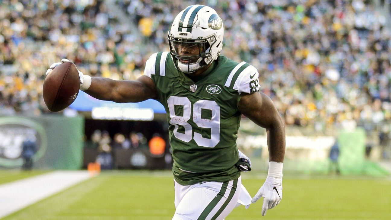 NY Jets' Chris Herndon suspended for violating substance abuse policy