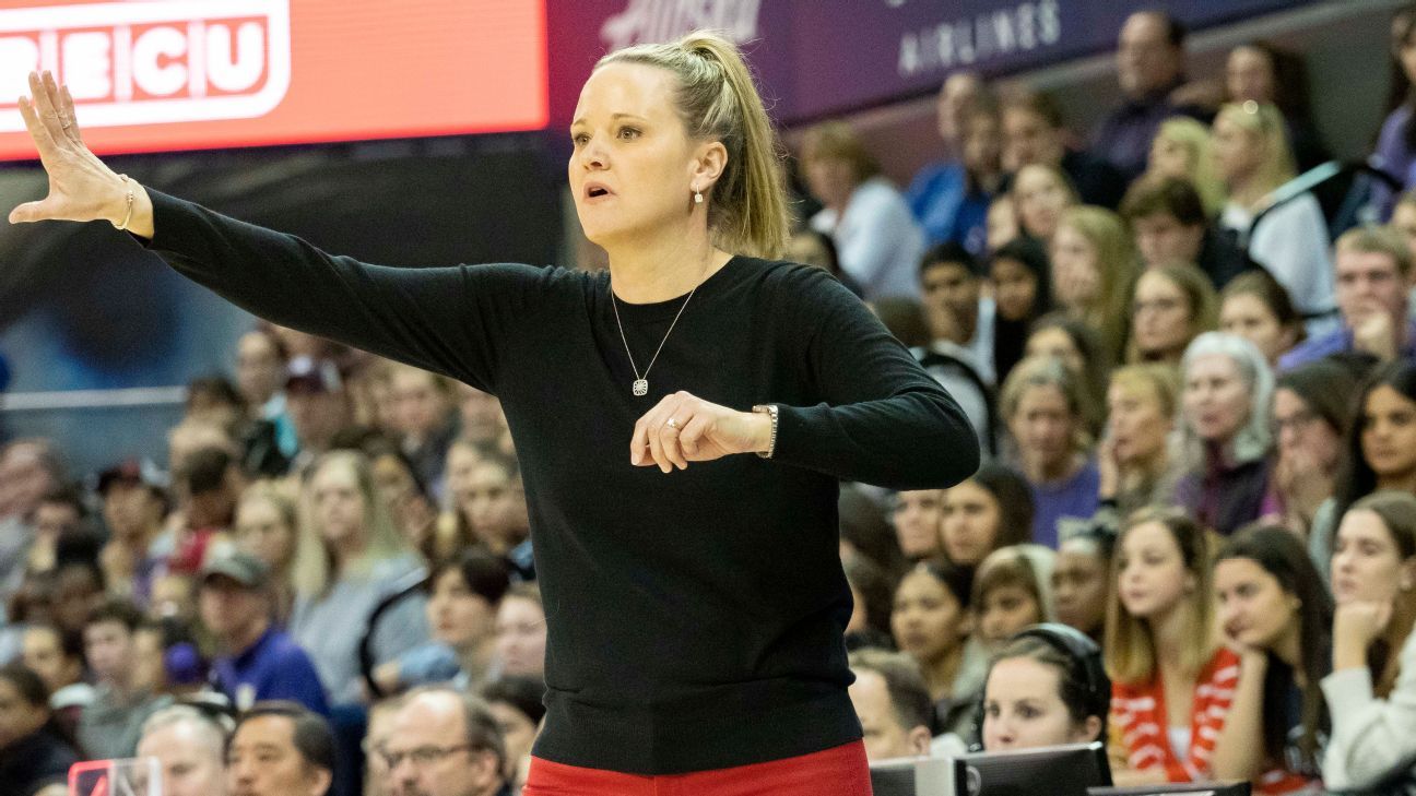 WNBA coaching changes for 2025: Sparks hire Utah Utes' Roberts as head coach