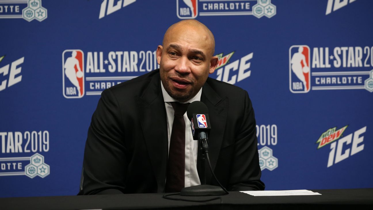 Los Angeles Lakers' head-coaching finalists include Bucks assistant Darvin Ham, ..