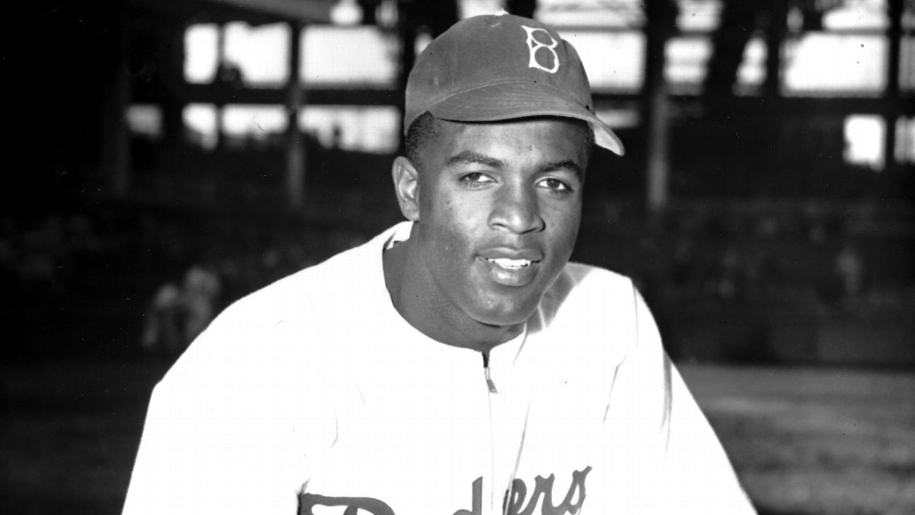 Defense Department pulls Jackie Robinson story