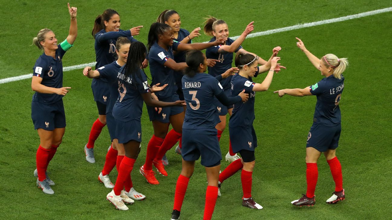 FIFAWWC19 Nigeria vs France Sapiens Qui Vigilat