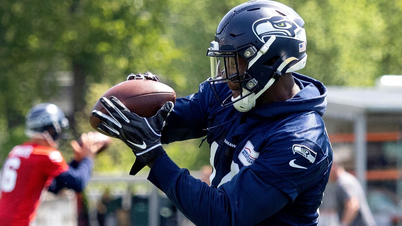 DK Metcalf has high praise for fellow Seahawks receiver Tyler Lockett