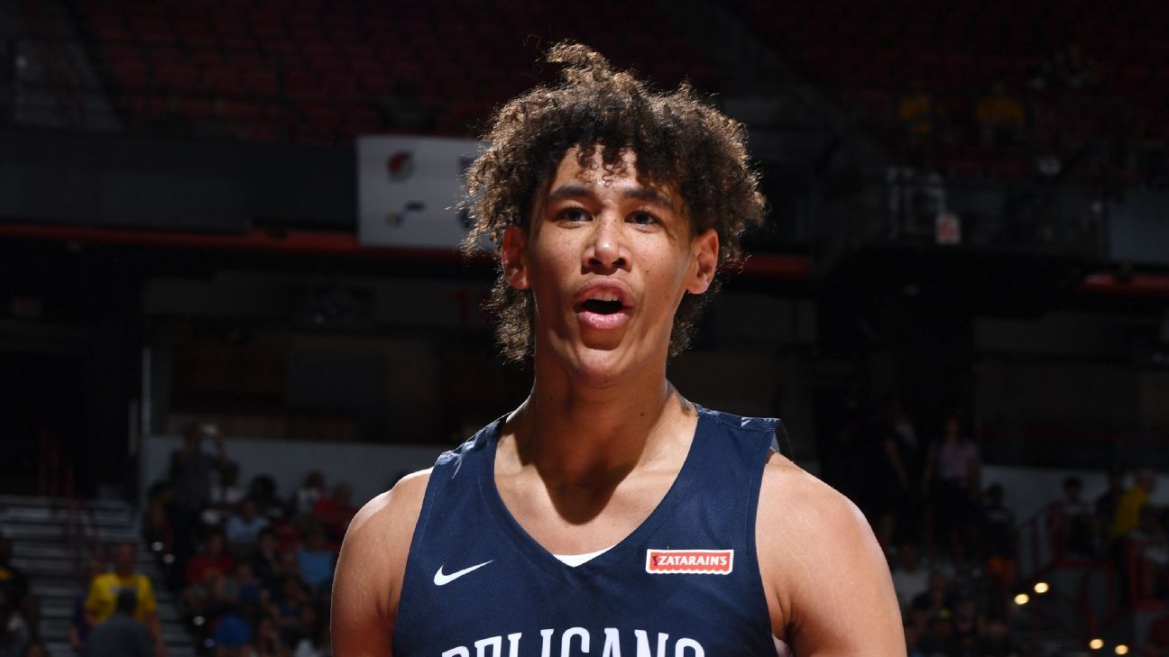 Los Angeles Police say New Orleans Pelicans center Jaxson Hayes resisted arrest,..