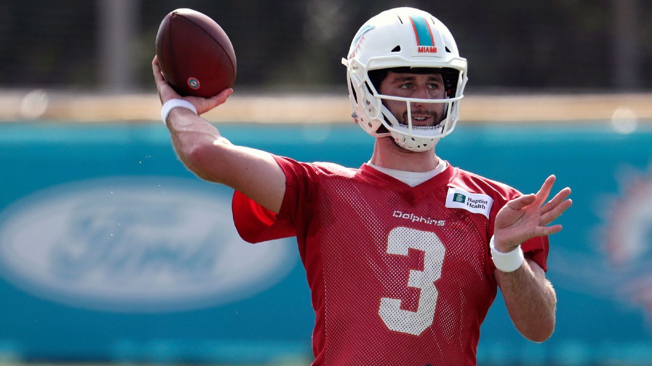 Ryan Fitzpatrick named Dolphins starting QB vs. Bills, Josh Rosen