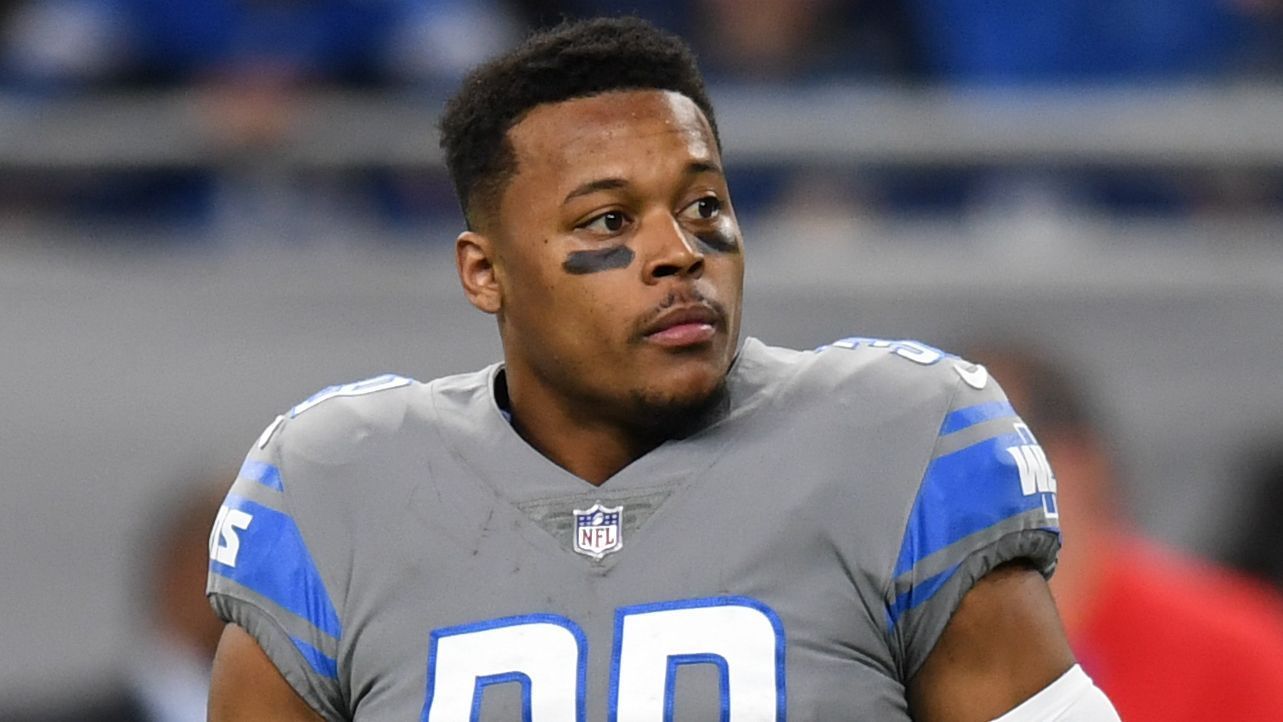 DETROIT, MI - AUGUST 8: Detroit Lions CB (39) Jamal Agnew heads off the  field at halftime of NFL pre-season game between New England Patriots and Detroit  Lions on August 8, 2019