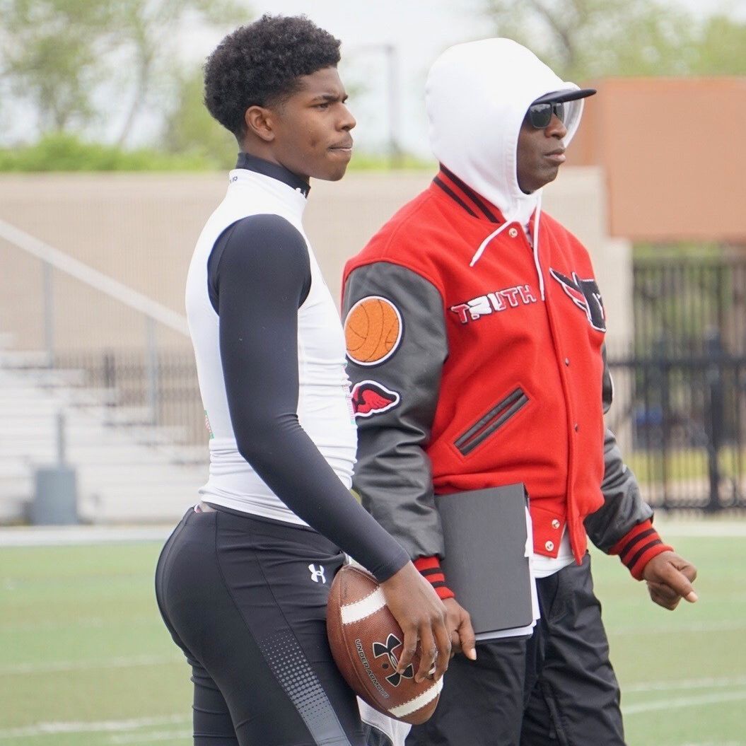 QB Shedeur Sanders, son of Deion Sanders, commits to Florida Atlantic