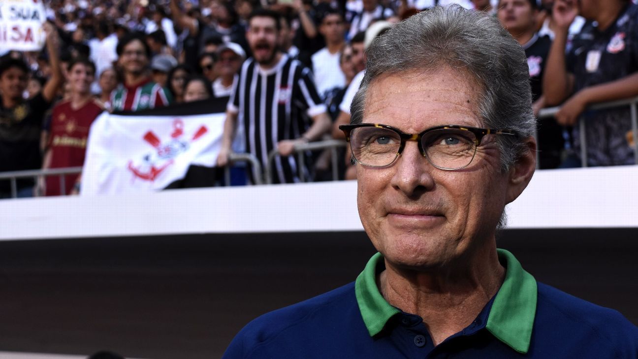 Oswaldo de Oliveira explica polêmica com Ancelotti