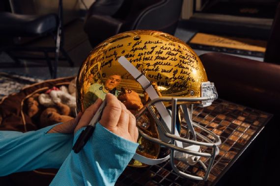 The Story Of Notre Dame Icon Rudy Ruettiger It S Almost Too