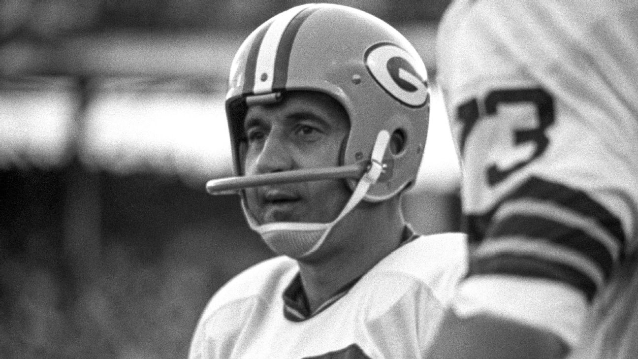 Packers' Bratkowski, Bart Starr's backup, dies at age 88 - The San Diego  Union-Tribune