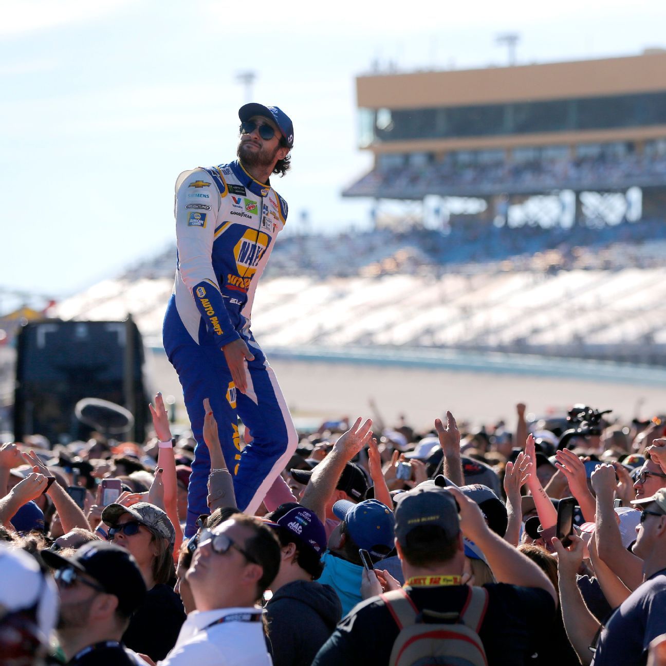 Chase Elliott voted NASCAR's most popular driver for second time - ESPN