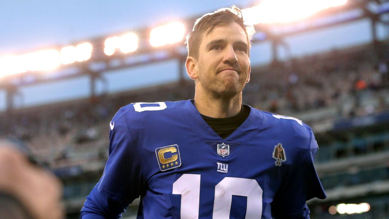 Eli Manning Sends a Message to NHL Legend Upon Jersey Retirement