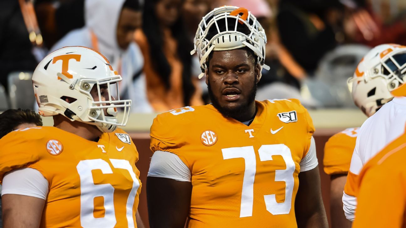 Trey Smith to Remain with Tennessee for Senior Season - Sports Illustrated  Tennessee Volunteers News, Analysis and More