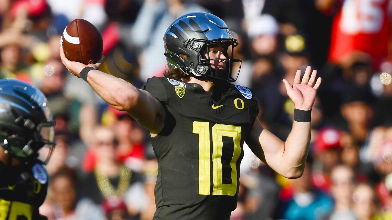 Oregon Ducks Justin Herbert garnering Heisman Trophy NFL draft buzz - ESPN