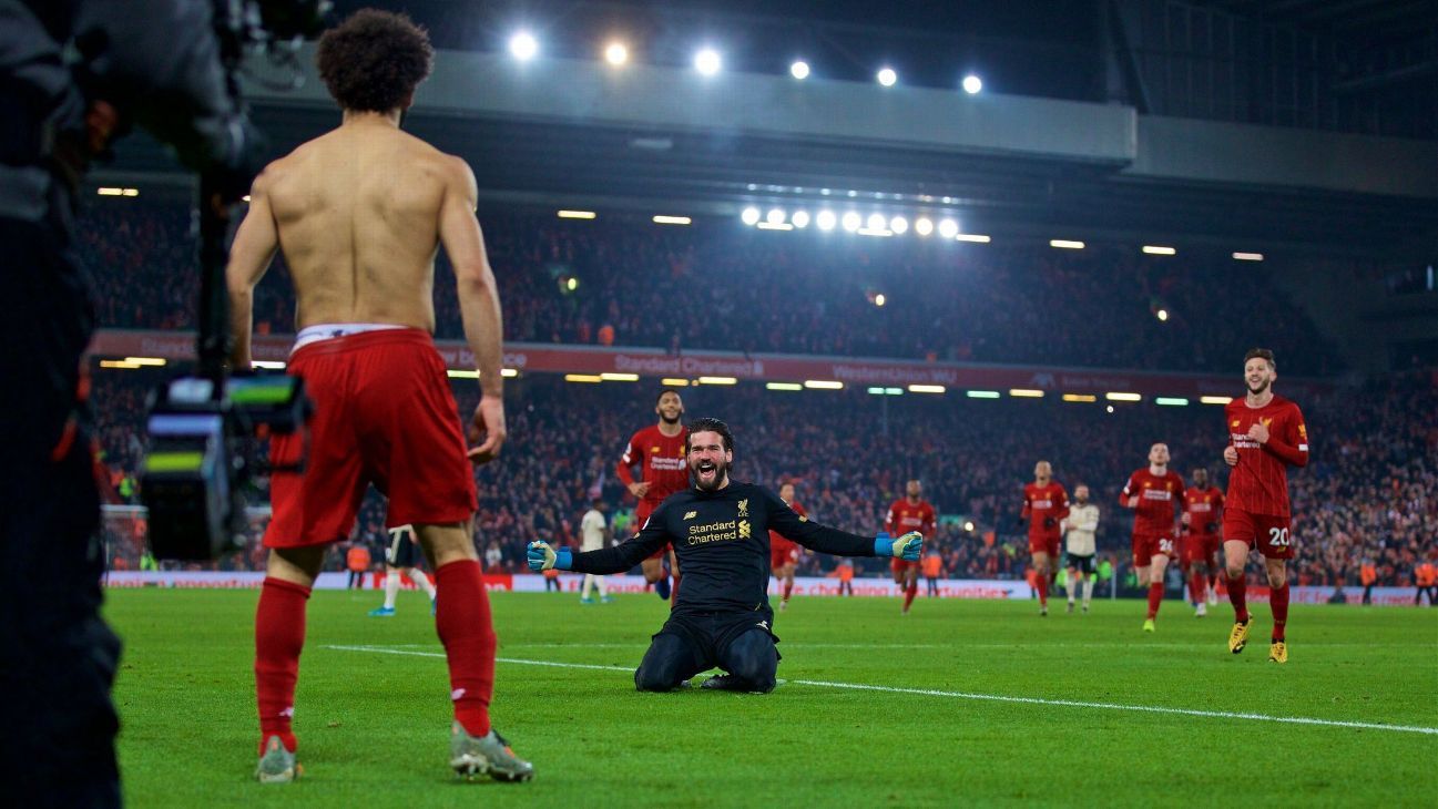 Salah faz 100° gol pelo líder Liverpool no Inglês em empate com