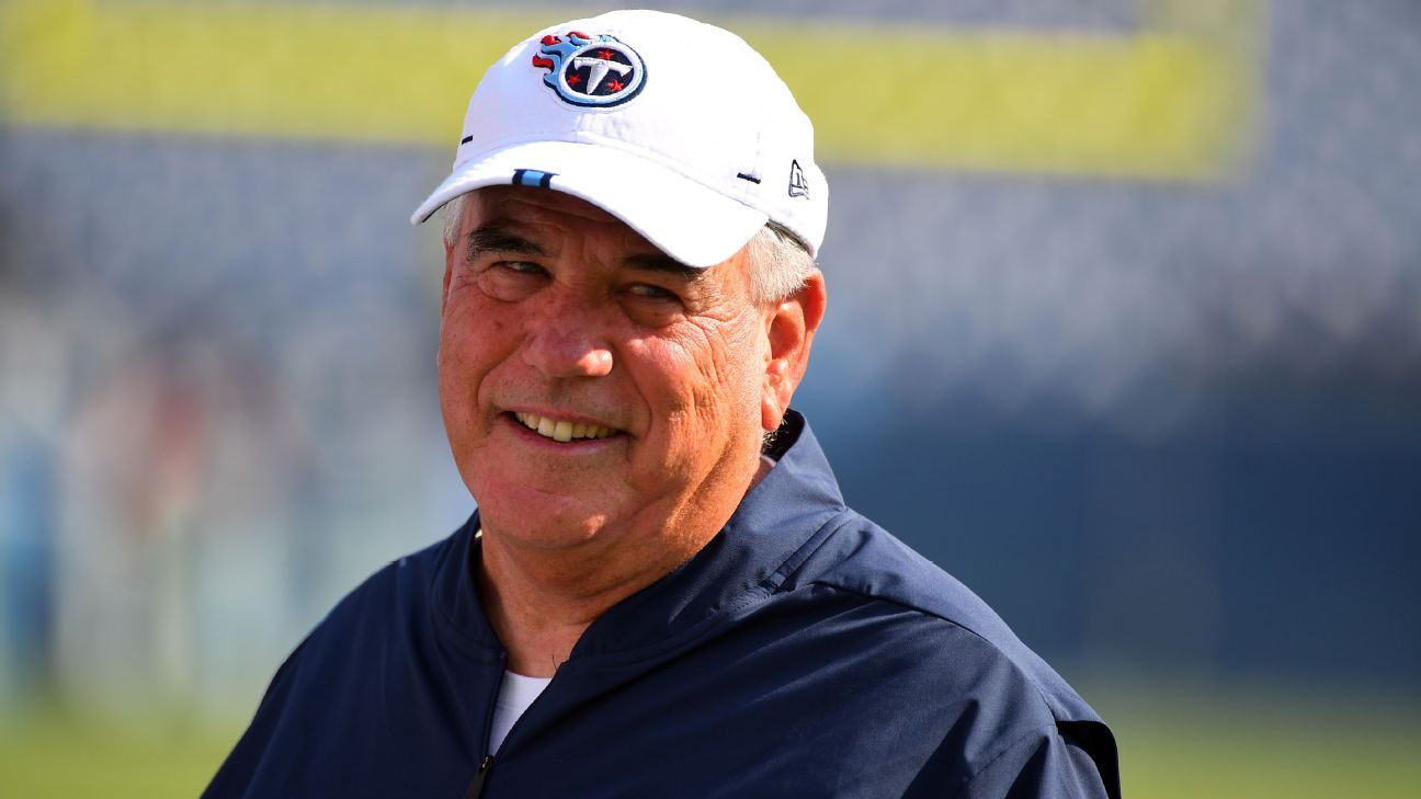 Who replaces defensive coordinator Dean Pees? The Titans didn't.