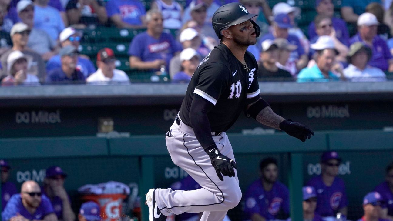 A tattoo is seen on Chicago White Sox Yoan Moncada's neck during